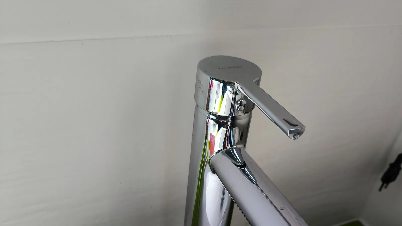 Fuite au robinet — joint ou cartouche ?